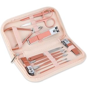 Manicure 12-pc set in Rosegold Pink.